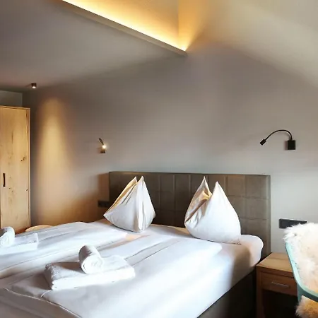 Picturesque In Mezzolago With Terrace Appartement *