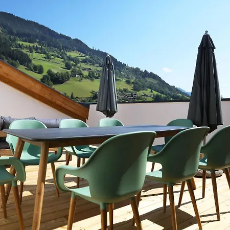 Appartement Picturesque In Mezzolago With Terrace Piesendorf