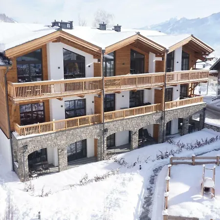 Appartement Picturesque In Mezzolago With Terrace Piesendorf